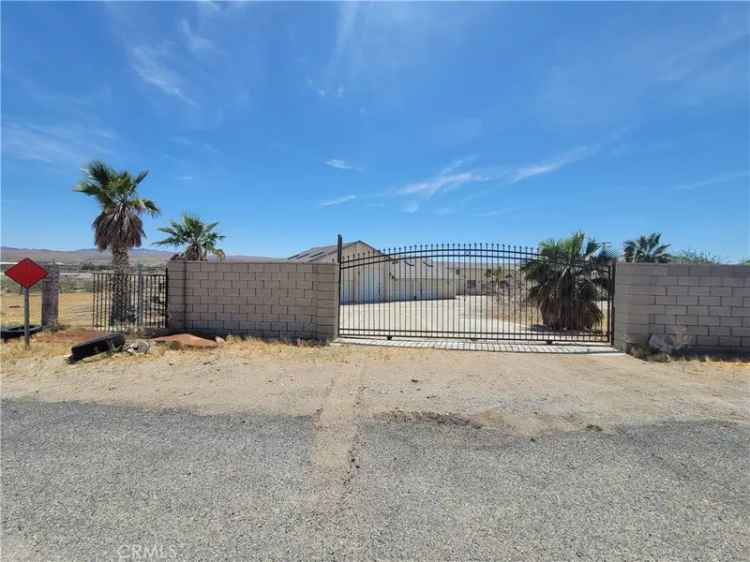 Single-family house For Sale in Barstow, California