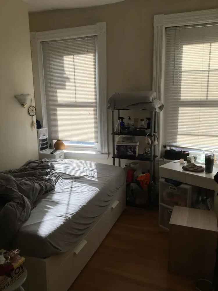 Back Bay Apartment Near Berklee Northeastern Sept 2020