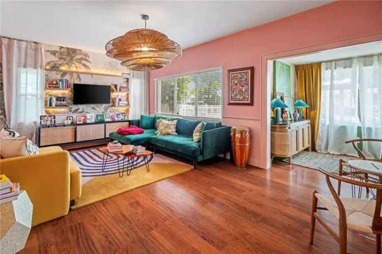 Single-family house For Sale in 1720, Southwest 11th Terrace, Miami, Florida