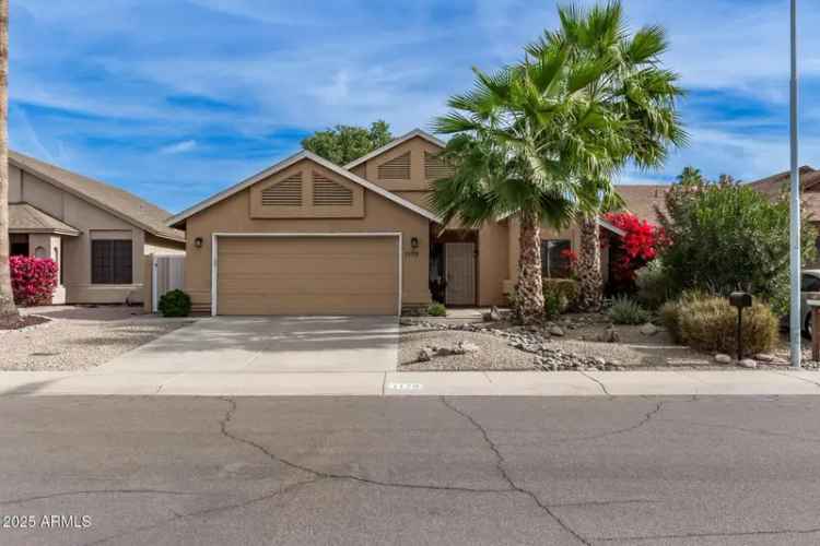 Single-family house For Sale in 1179, North 87th Street, Scottsdale, Arizona