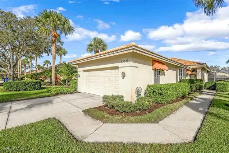 Single-family house For Sale in Bonita Springs, Florida