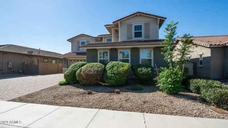 Single-family house For Sale in 14715, West Medlock Drive, Litchfield Park, Arizona