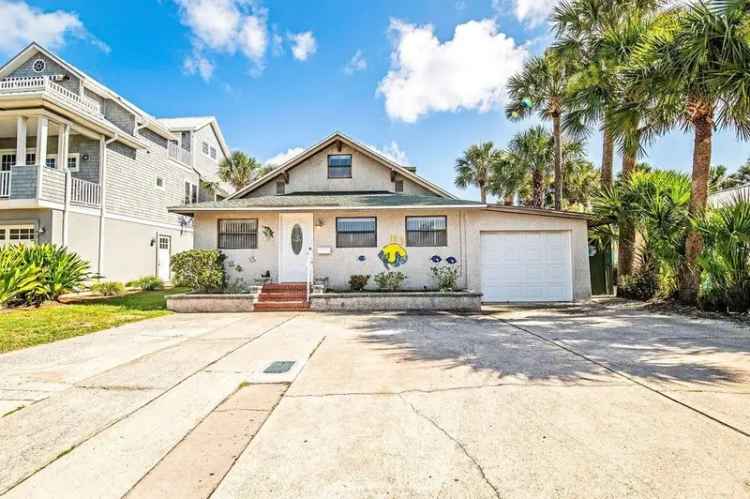 Single-family house For Sale in 10, B Street, Saint Augustine Beach, Florida