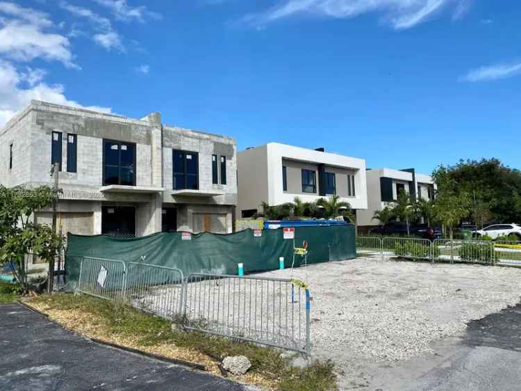 House For Sale in 313, Southwest 10th Street, Fort Lauderdale, Florida