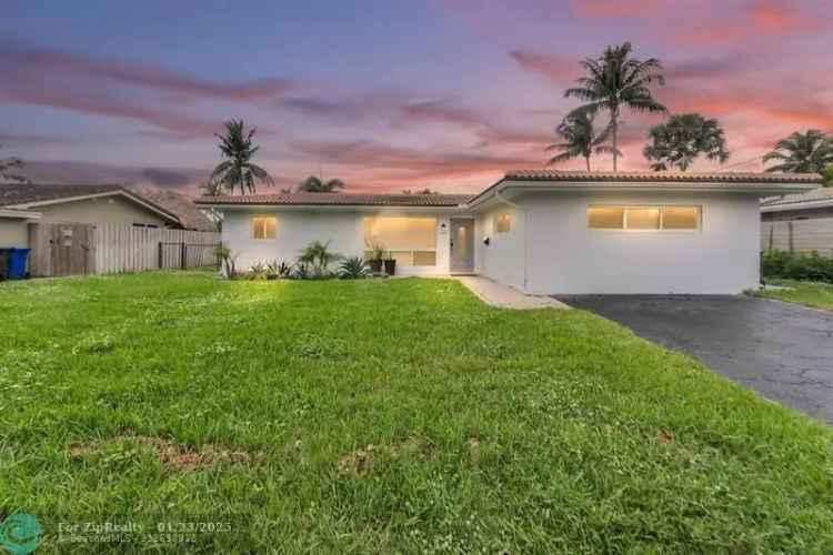 Single-family house For Sale in 5921, Northeast 15th Avenue, Fort Lauderdale, Florida