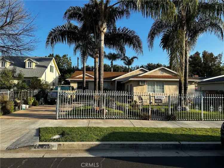 Single-family house For Sale in Los Angeles, California