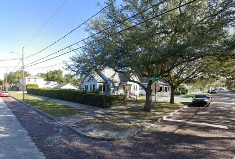 Land For Sale in 109, West Frances Avenue, Tampa, Florida