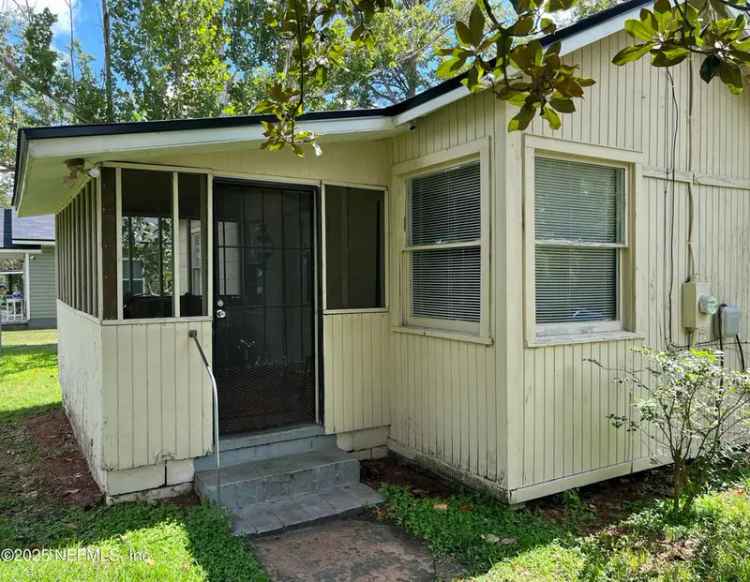 Single-family house For Sale in 2894, West 8th Street, Jacksonville, Florida