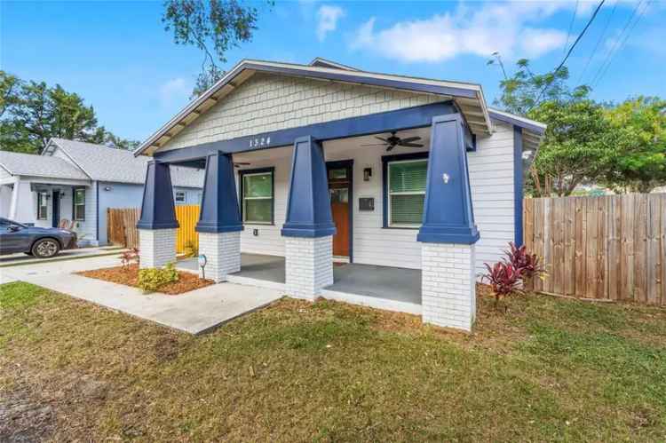 Single-family house For Sale in 1324, East Giddens Avenue, Tampa, Florida