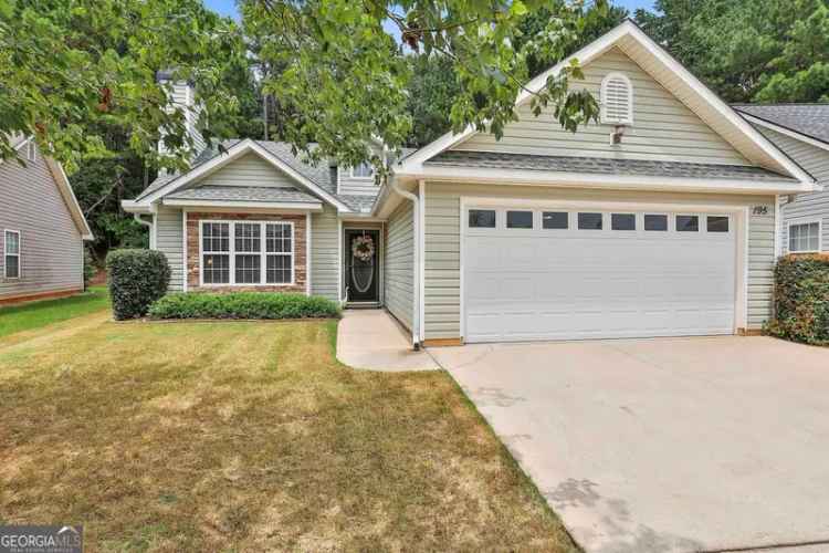 Single-family house For Sale in 195, Hunterian Place, Newnan, Georgia