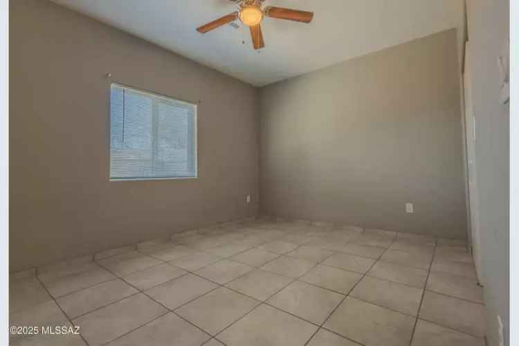 Duplex For Sale in 55, East Mohave Road, Tucson, Arizona