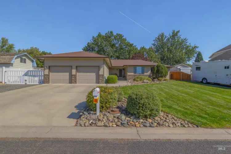 Single-family house For Sale in 3527, 8th St C, Lewiston, Idaho