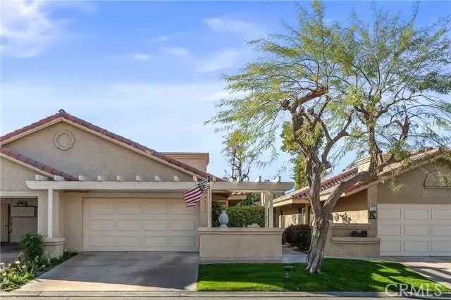 Condo For Sale in 41315, Woodhaven Drive East, Palm Desert, California