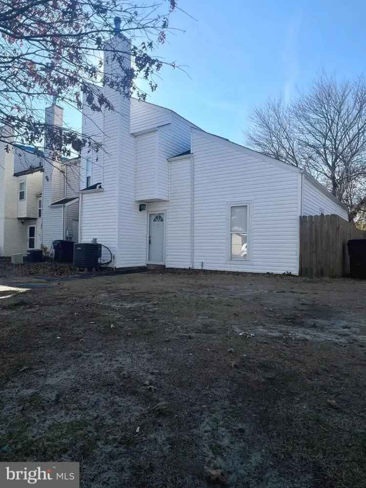 House For Sale in Dover Base, Delaware