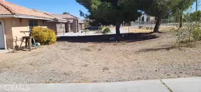 Single-family house For Sale in Hesperia, California