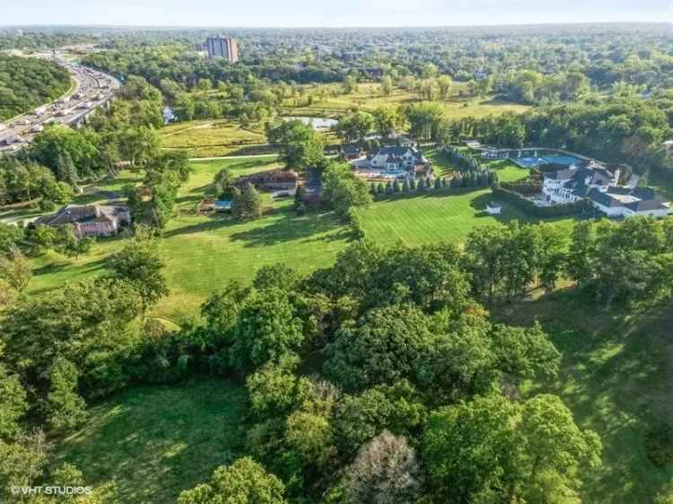 Land For Sale in 115, Oak Brook Road, Oak Brook, Illinois