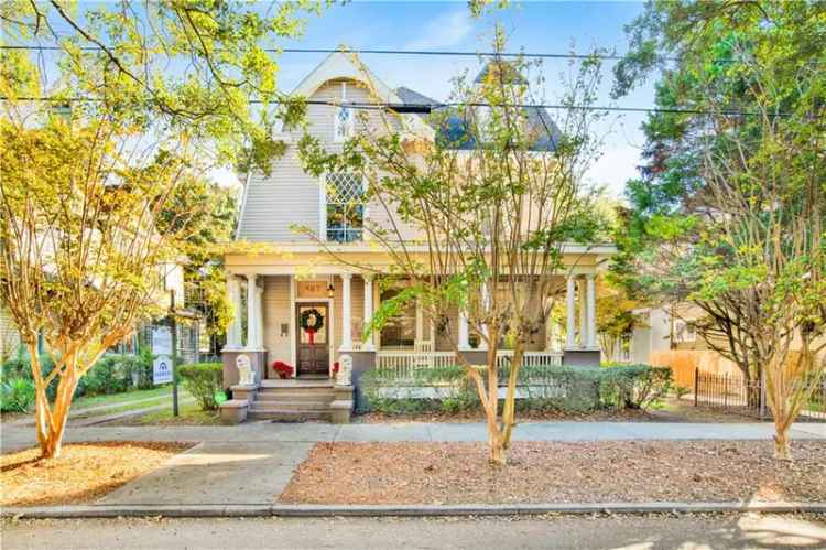 Single-family house For Sale in Mobile, Alabama