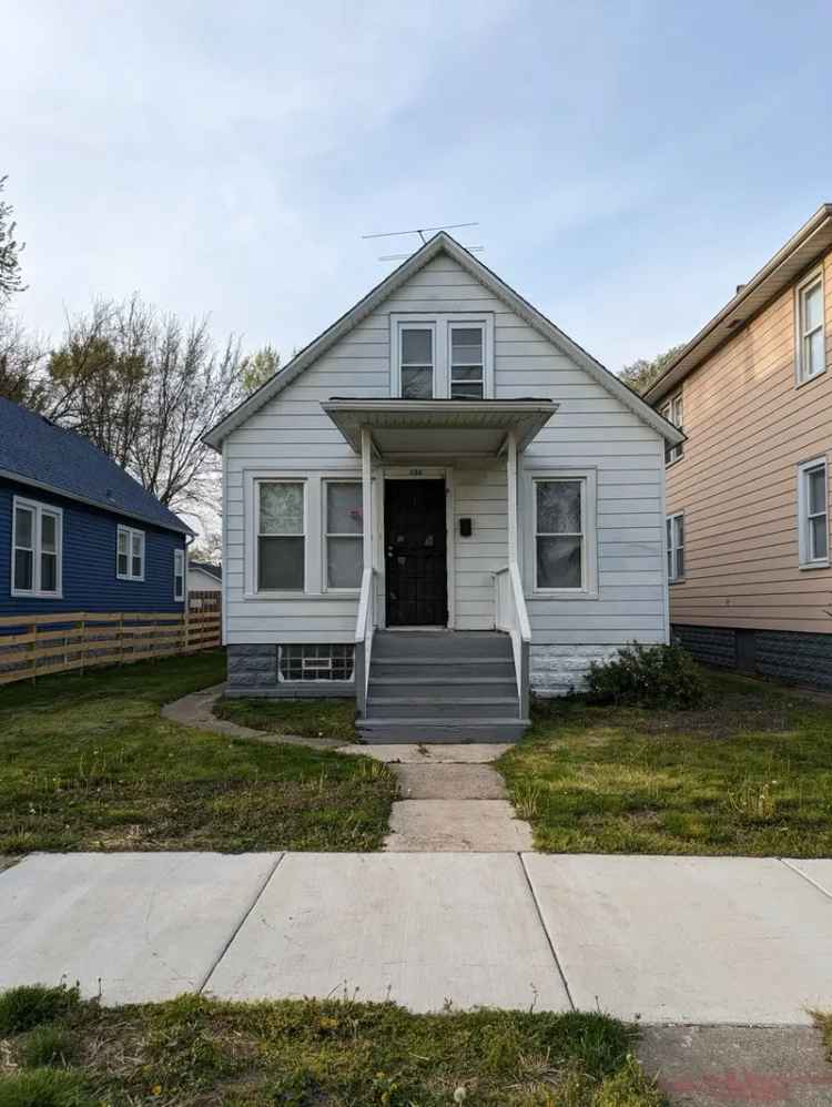 Single-family house For Sale in 656, West 116th Place, Chicago, Illinois