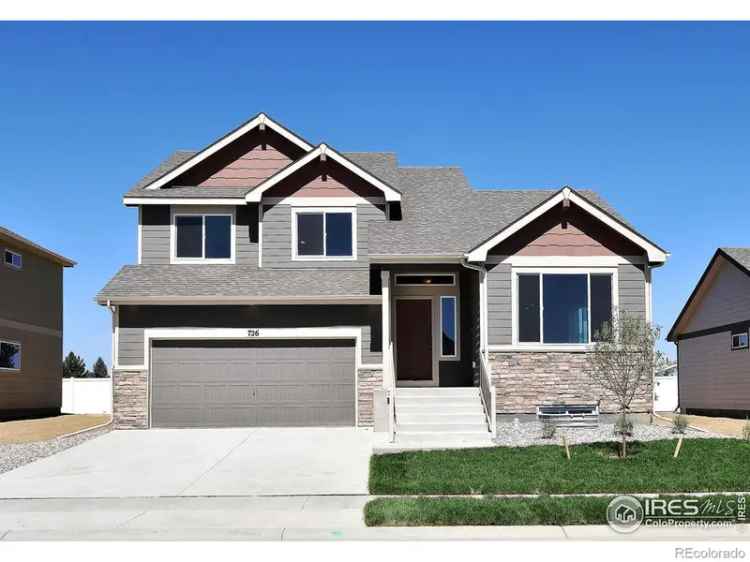 Single-family house For Sale in Greeley, Colorado