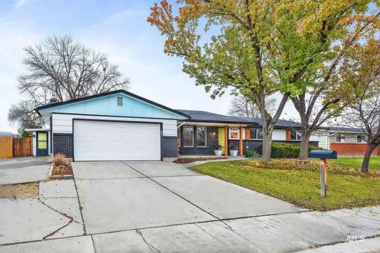 Single-family house For Sale in 2260, North Camden Drive, Boise, Idaho