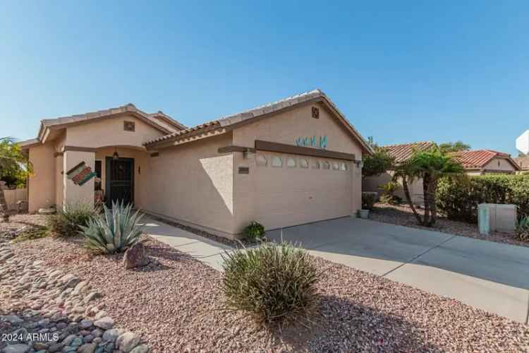 Single-family house For Sale in 23117, West Lasso Lane, Buckeye, Arizona