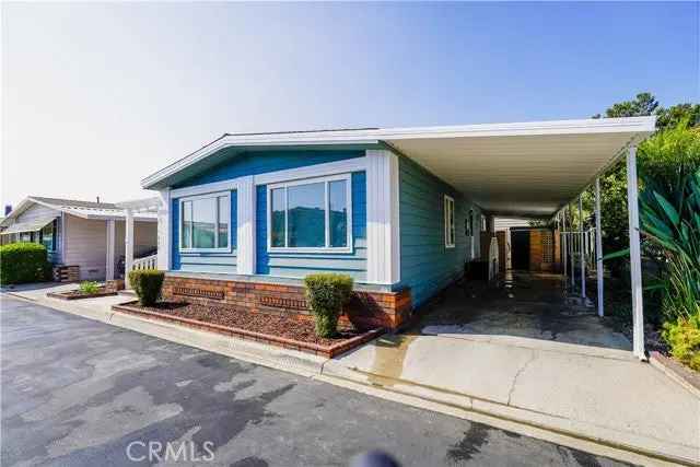 Single-family house For Sale in Placentia, California