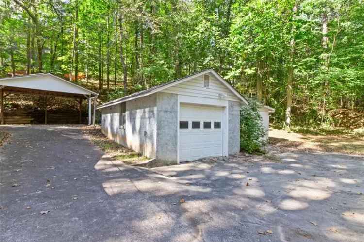 Single-family house For Sale in 137, Beech Street, Roswell, Georgia