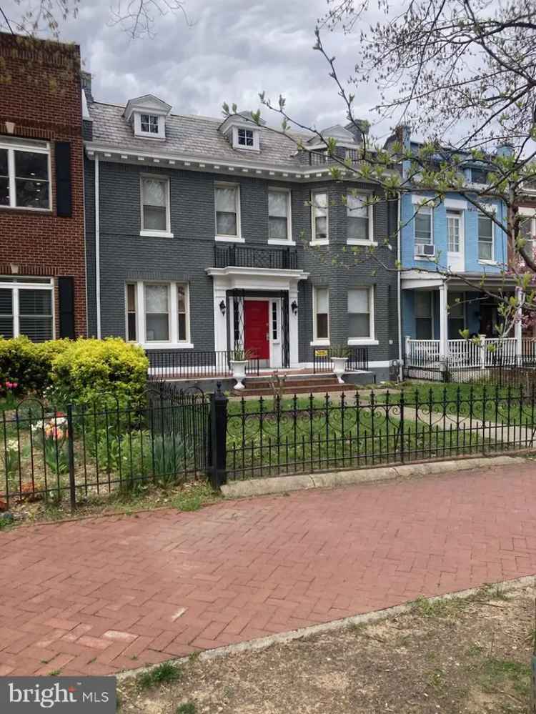 Multi-family house For Sale in 1224, Maryland Avenue Northeast, Washington, District of Columbia