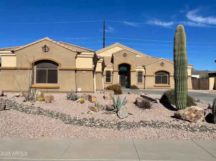 Single-family house For Sale in 10040, East Grandview Street, Mesa, Arizona