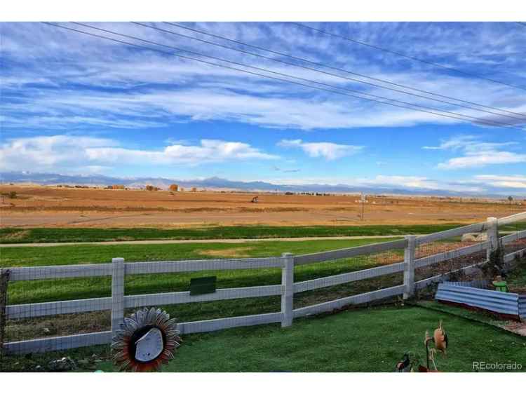 Single-family house For Sale in 5025, Liberty Ridge, Dacono, Colorado