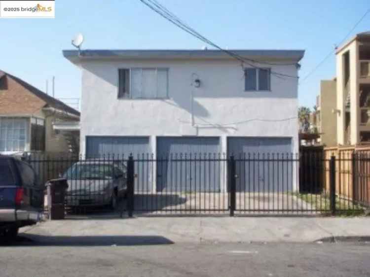 Multi-family house For Sale in 1433, 50th Avenue, Oakland, California