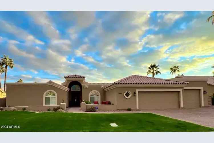 Single-family house For Sale in 8689, East Windrose Drive, Scottsdale, Arizona