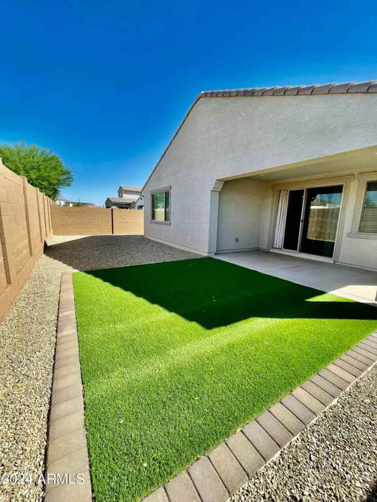 House For Sale in 14436, West Faye Way, Surprise, Arizona