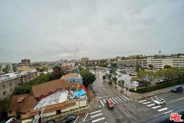 Condo For Sale in 1234, Wilshire Boulevard, Los Angeles, California