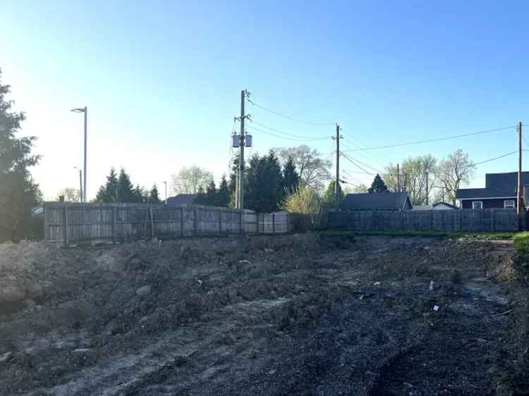 Land For Sale in 4412, East 10th Street, Indianapolis, Indiana