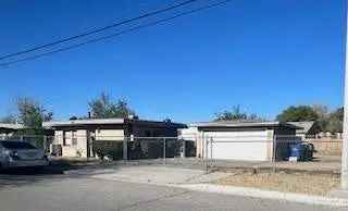 Single-family house For Sale in Lancaster, California