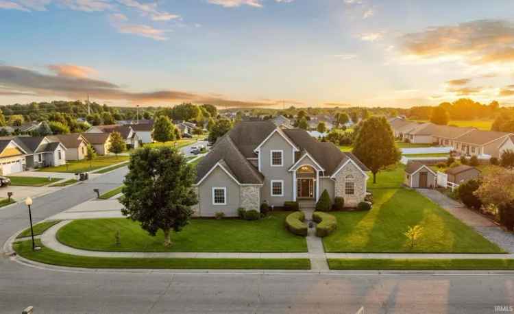 Single-family house For Sale in 1215, Mintcrest Drive, Goshen, Indiana