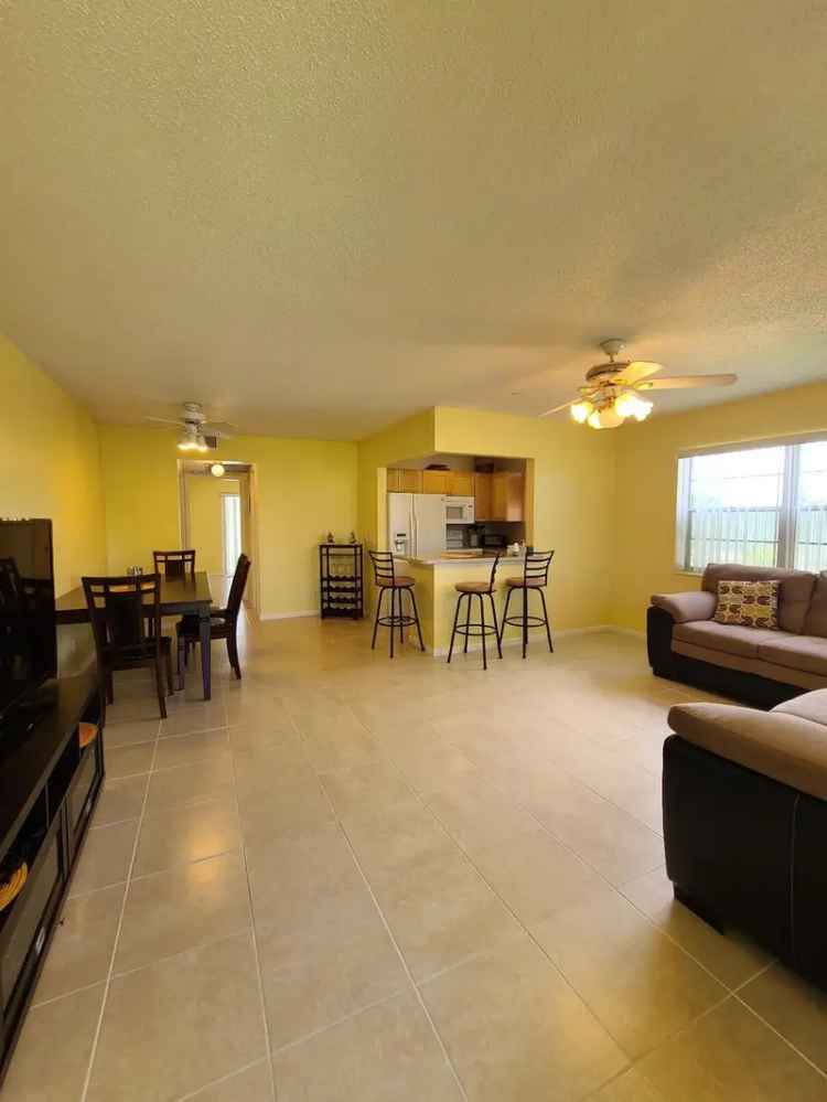 Condo For Sale in Florida