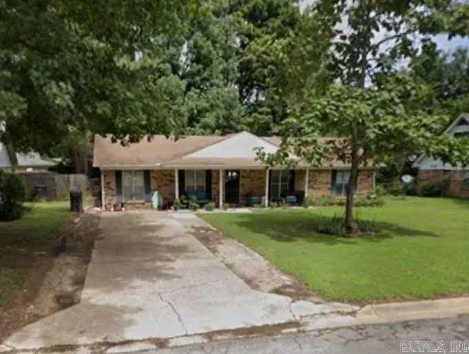 Single-family house For Sale in 1608, Colonial Road, Jonesboro, Arkansas