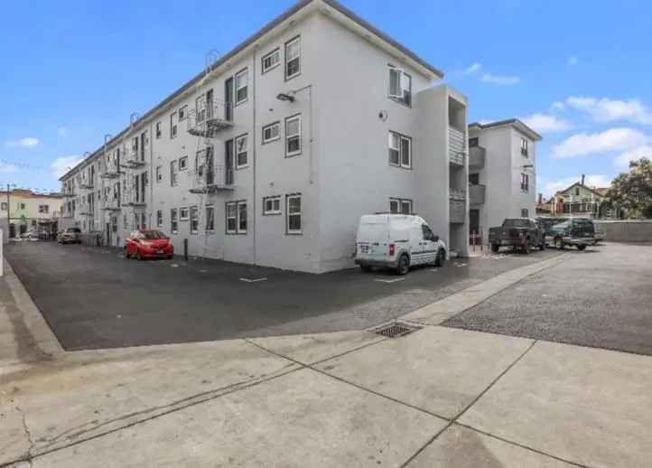 Multi-family house For Sale in 2555;2567, Foothill Boulevard, Oakland, California