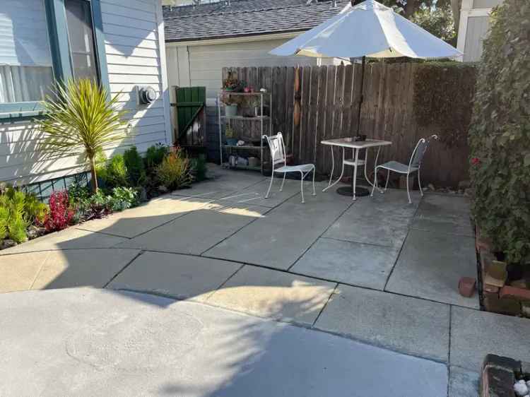 Downtown Santa Barbara Cottage - 1 Bed 1 Bath