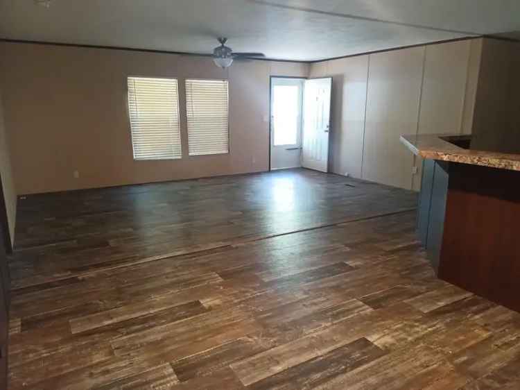 4 Bedroom 2 Bath Mobile Home for Rent