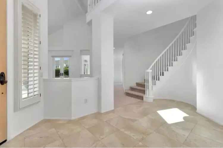 Single-family house For Sale in 4735, Bryce Circle, Carlsbad, California