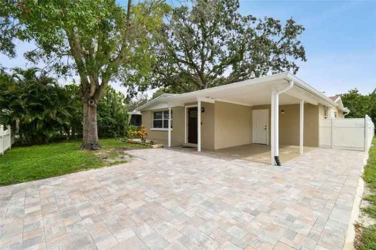 Single-family house For Sale in 2926, West Tyson Avenue, Tampa, Florida