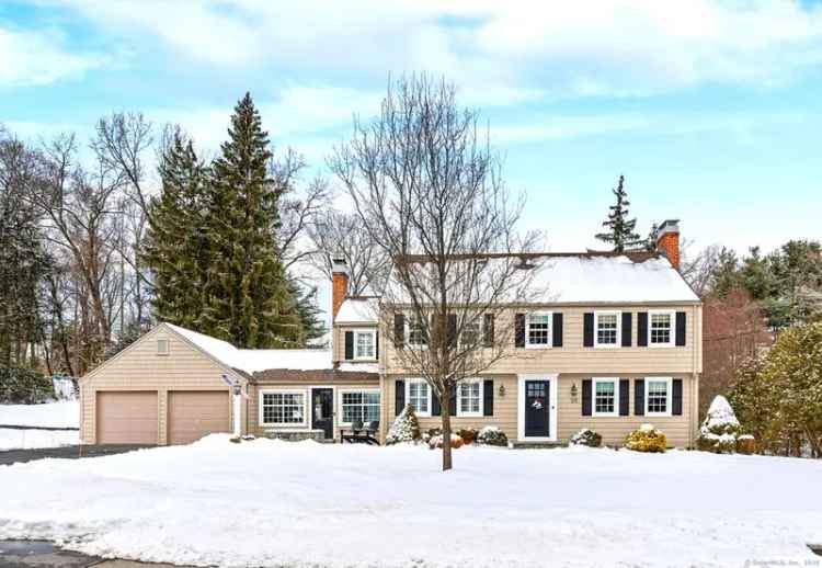 House For Sale in 20, Treeborough Drive, West Hartford, Connecticut