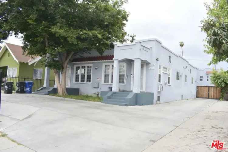 Multi-family house For Sale in 605, West 47th Street, Los Angeles, California