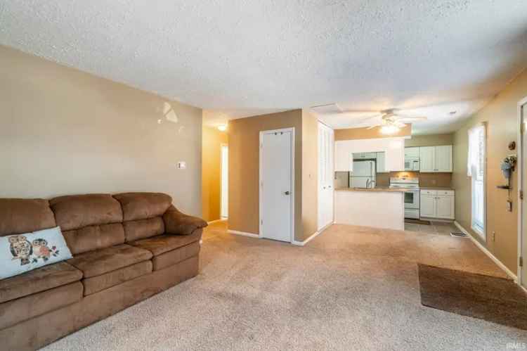 Condo For Sale in 5122, Woodmark Drive, Fort Wayne, Indiana