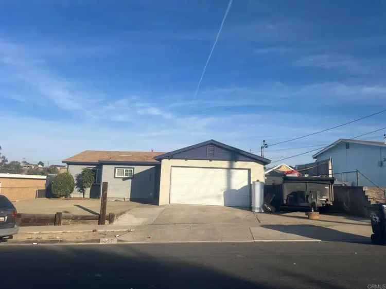 Single-family house For Sale in 257, Rexview Drive, San Diego, California