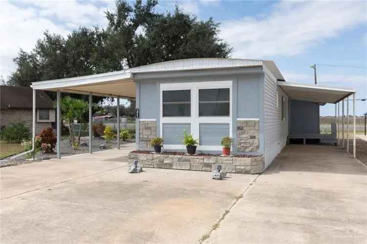 Single-family house For Sale in Alamo, Texas