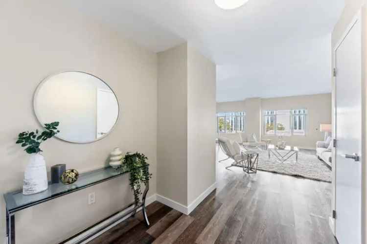 Condo For Sale in 175, West Saint James Street, San Jose, California